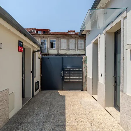 Authentic With Terrace By Hostwise * Porto