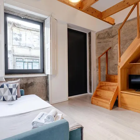 Authentic With Terrace By Hostwise Lejlighed Porto