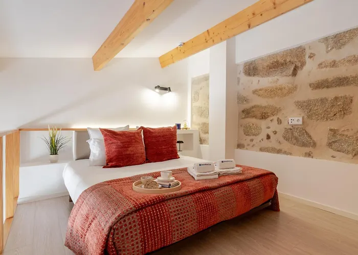 Apartman Authentic With Terrace By Hostwise