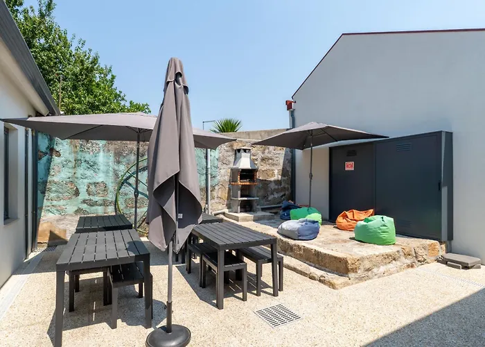 Authentic With Terrace By Hostwise * Porto