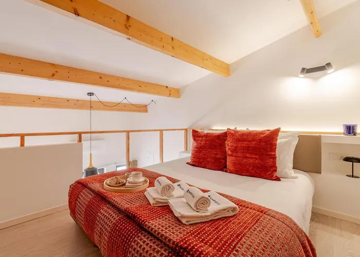 Authentic With Terrace By Hostwise Apartman Porto