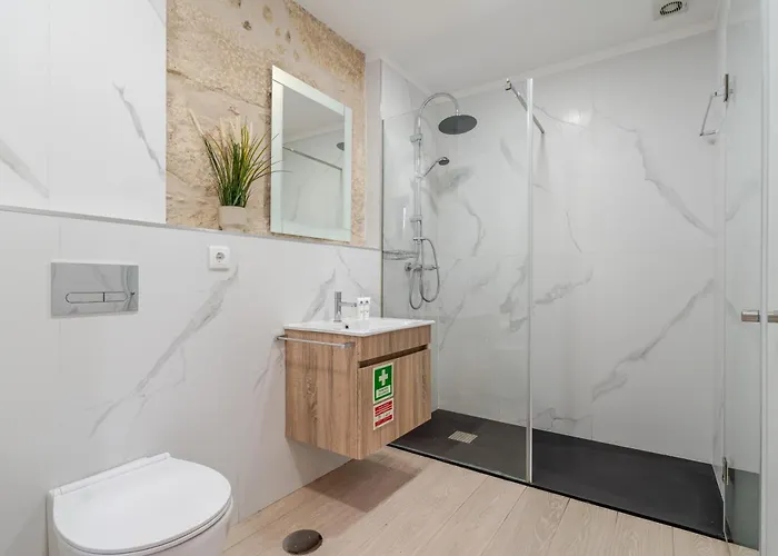 Authentic With Terrace By Hostwise