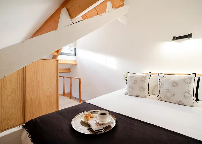 Authentic With Terrace By Hostwise Apartament