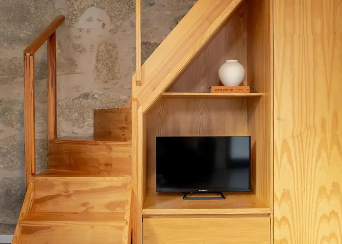 Apartament Authentic With Terrace By Hostwise