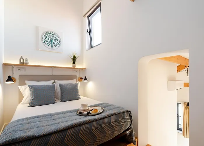 Authentic With Terrace By Hostwise Διαμέρισμα