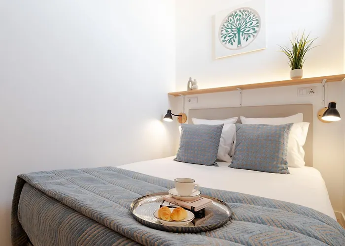 Authentic With Terrace By Hostwise *