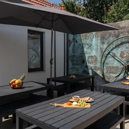 Apartament Authentic With Terrace By Hostwise