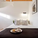 Authentic With Terrace By Hostwise Apartment